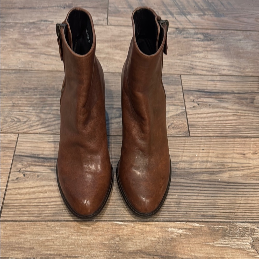 Brown Leather Stuart Weitzman Ankle Boots